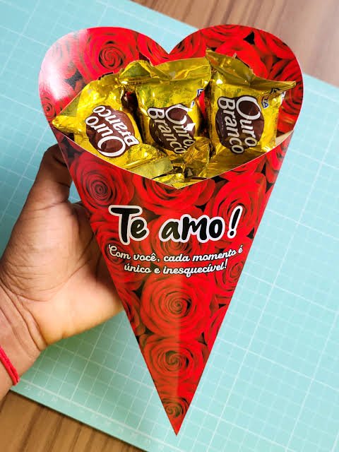 Cone personalizado pronto
